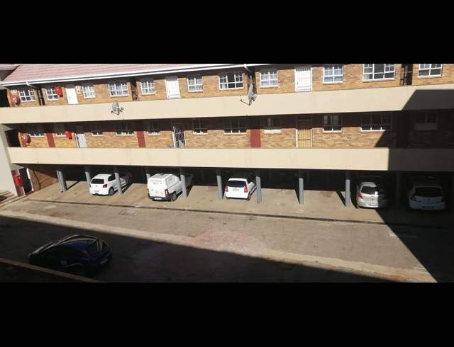 1 BEDROOM APARTMENT BLOCK SOLD IN STILFONTEIN EXT 2